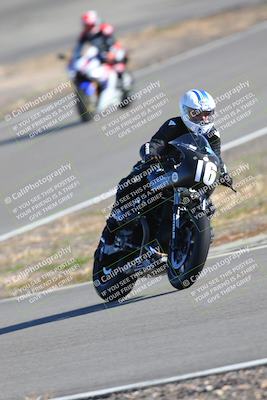 media/Feb-05-2023-Classic Track Day (Sun) [[c35aca4a42]]/Group 3/session 4 turn 4/